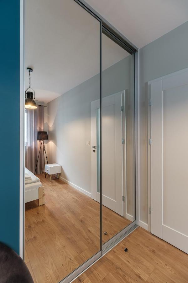 Warsaw Inside Business Centre Apartment Exterior photo